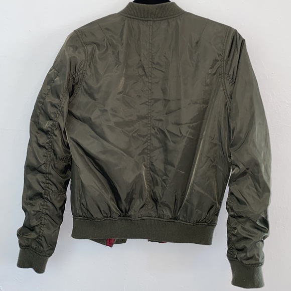 Xhilaration Green Bomber Burgundy Lining, Zip Pk Elastic Waist - Picture 7 of 8